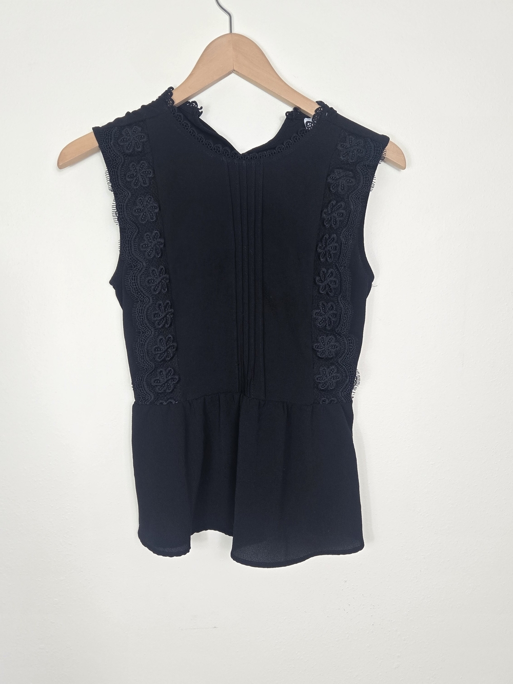 Sleeveless Black Lace-Panel Peplum Camisole